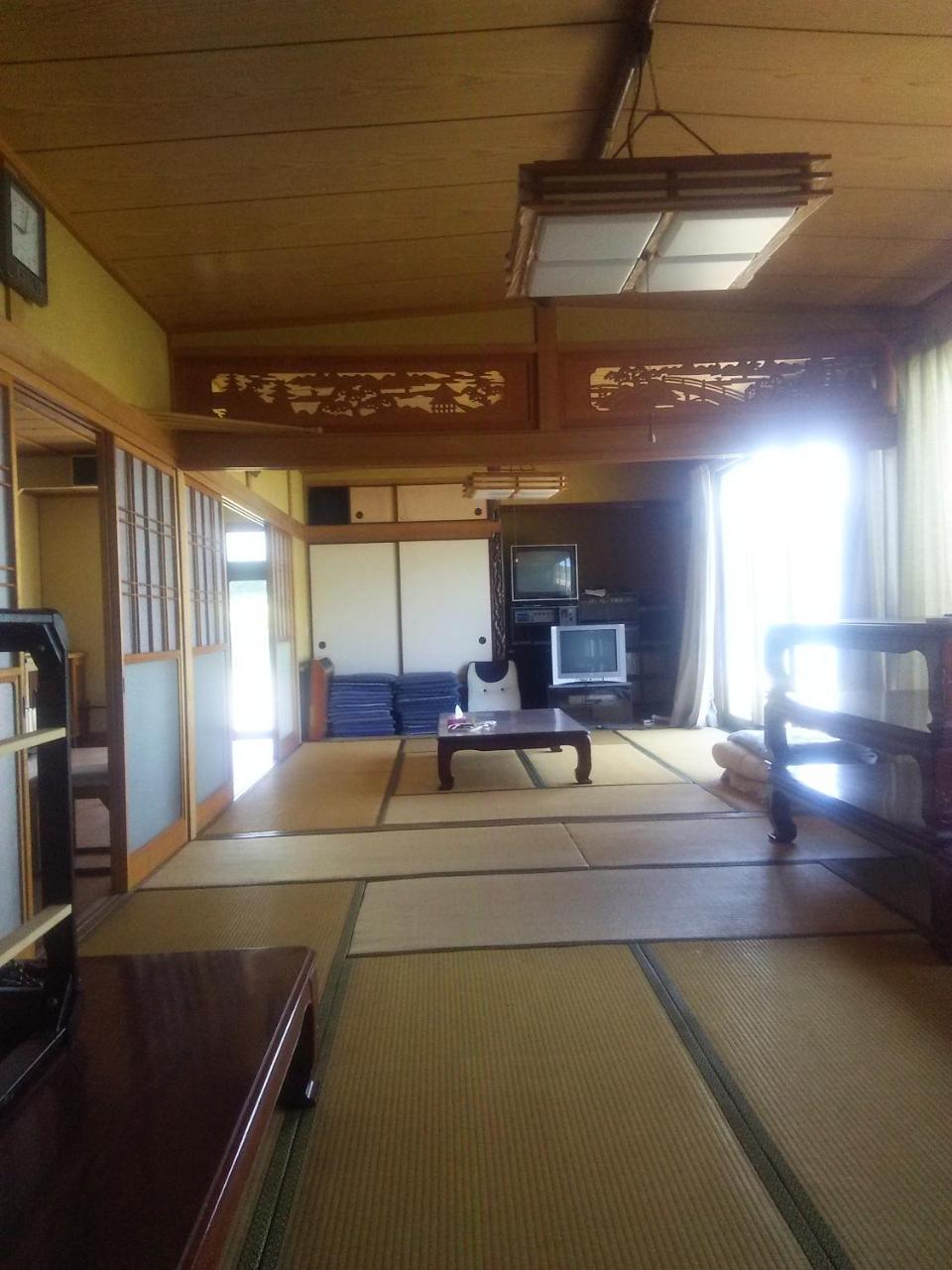 Minshuku Kamagari Hotel Kure Bagian luar foto