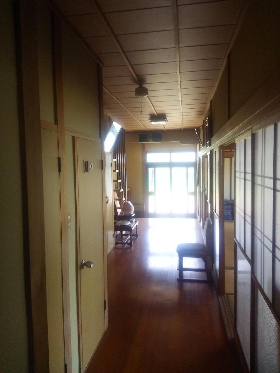 Minshuku Kamagari Hotel Kure Bagian luar foto